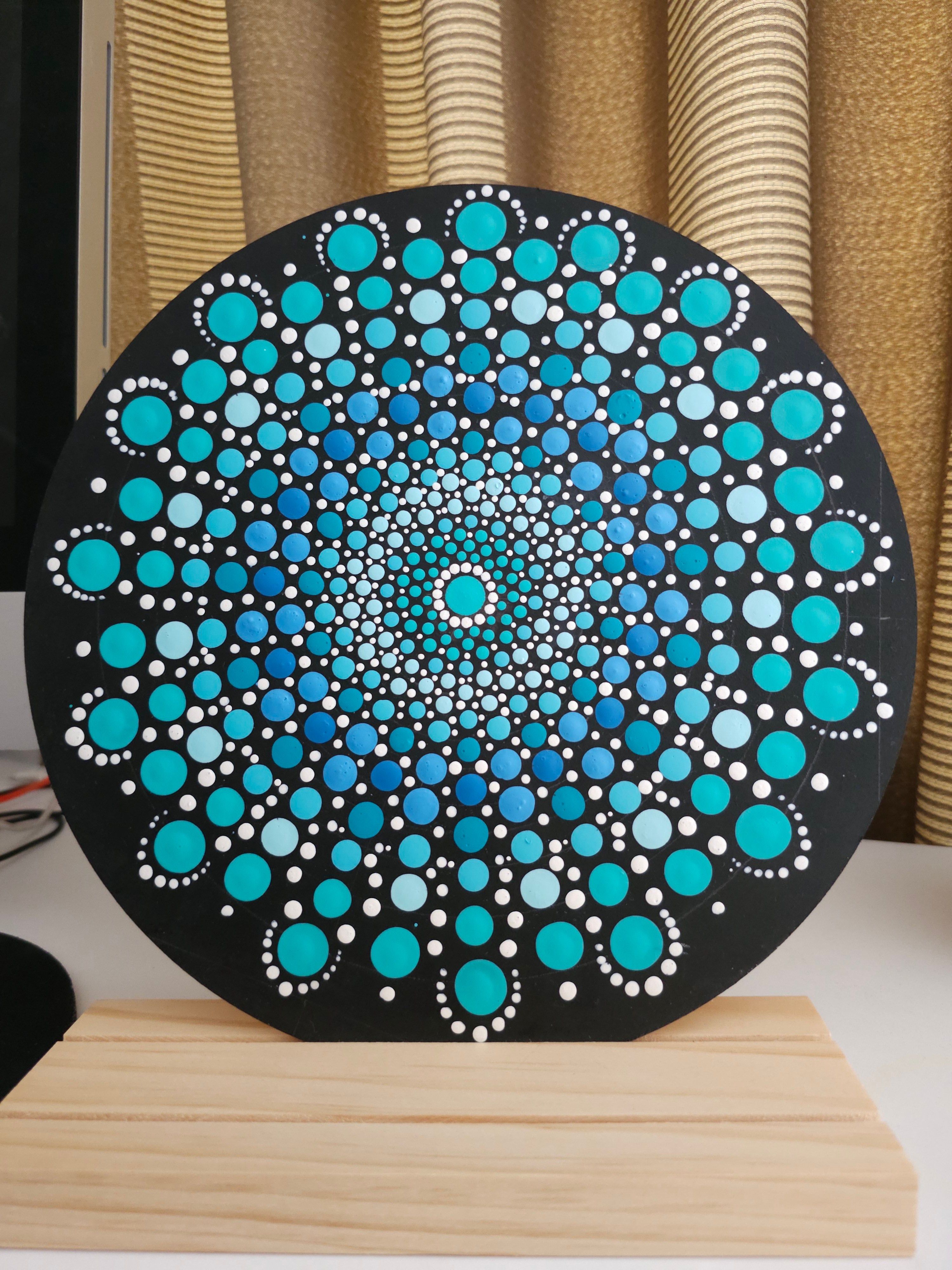 Dot mandala clearance